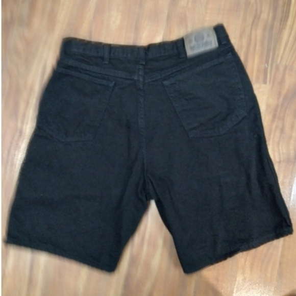 Wrangler black jean shorts waist 36 - Picture 2 of 7